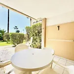 Appartement Front De Mer, 8min Du Palais Des Festivals Cannes